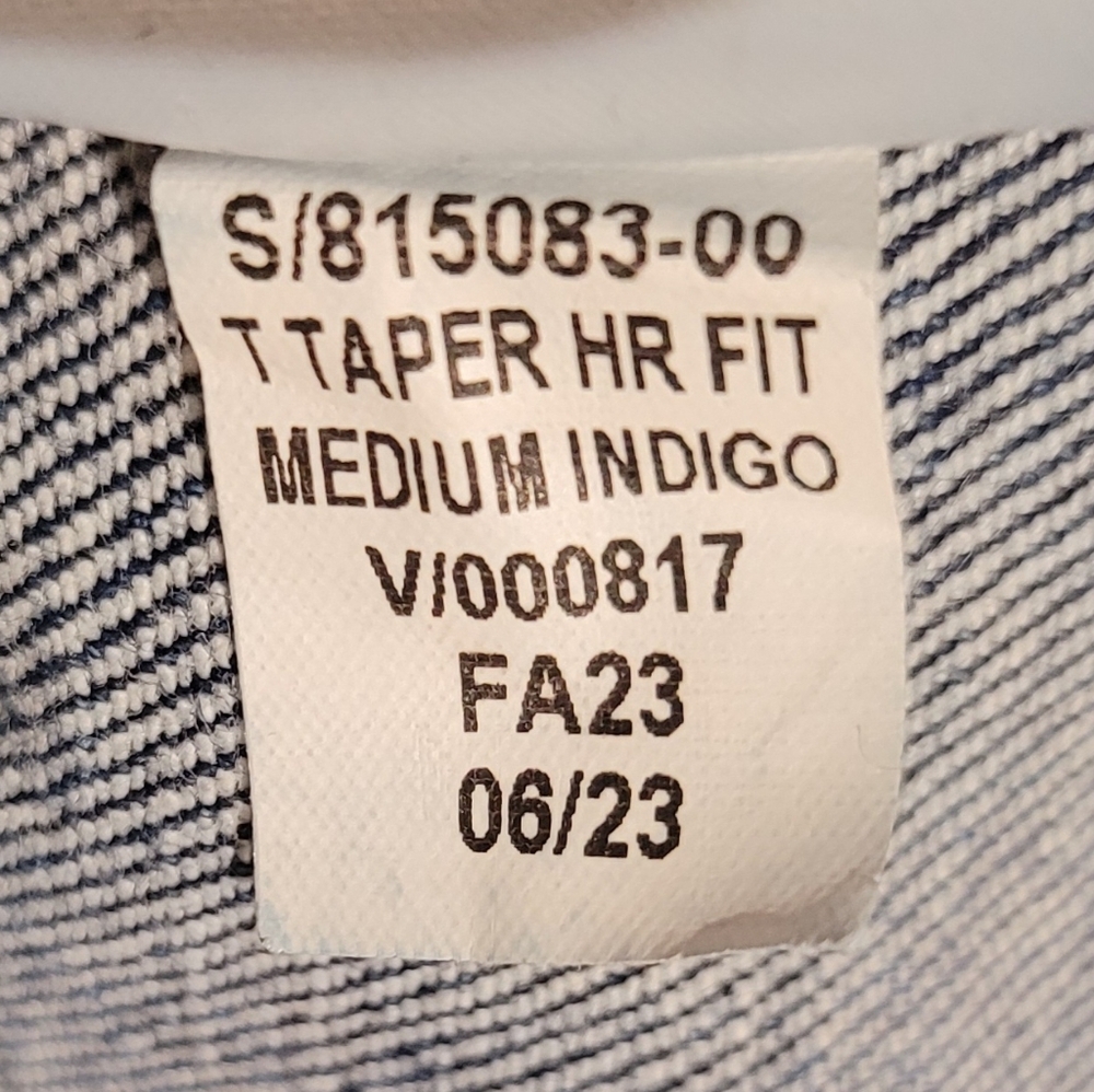 Gap Taper High Rise Jeans Womens Size 16 Regular 35W / 26" Inseam - Picture 7 of 7